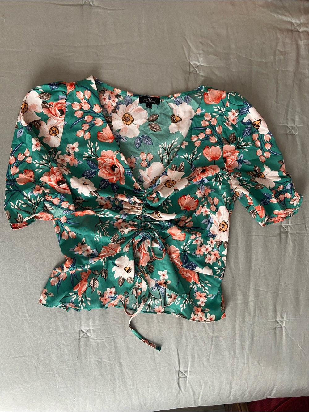 Floral Ruched V-Neck Crop Top - Green